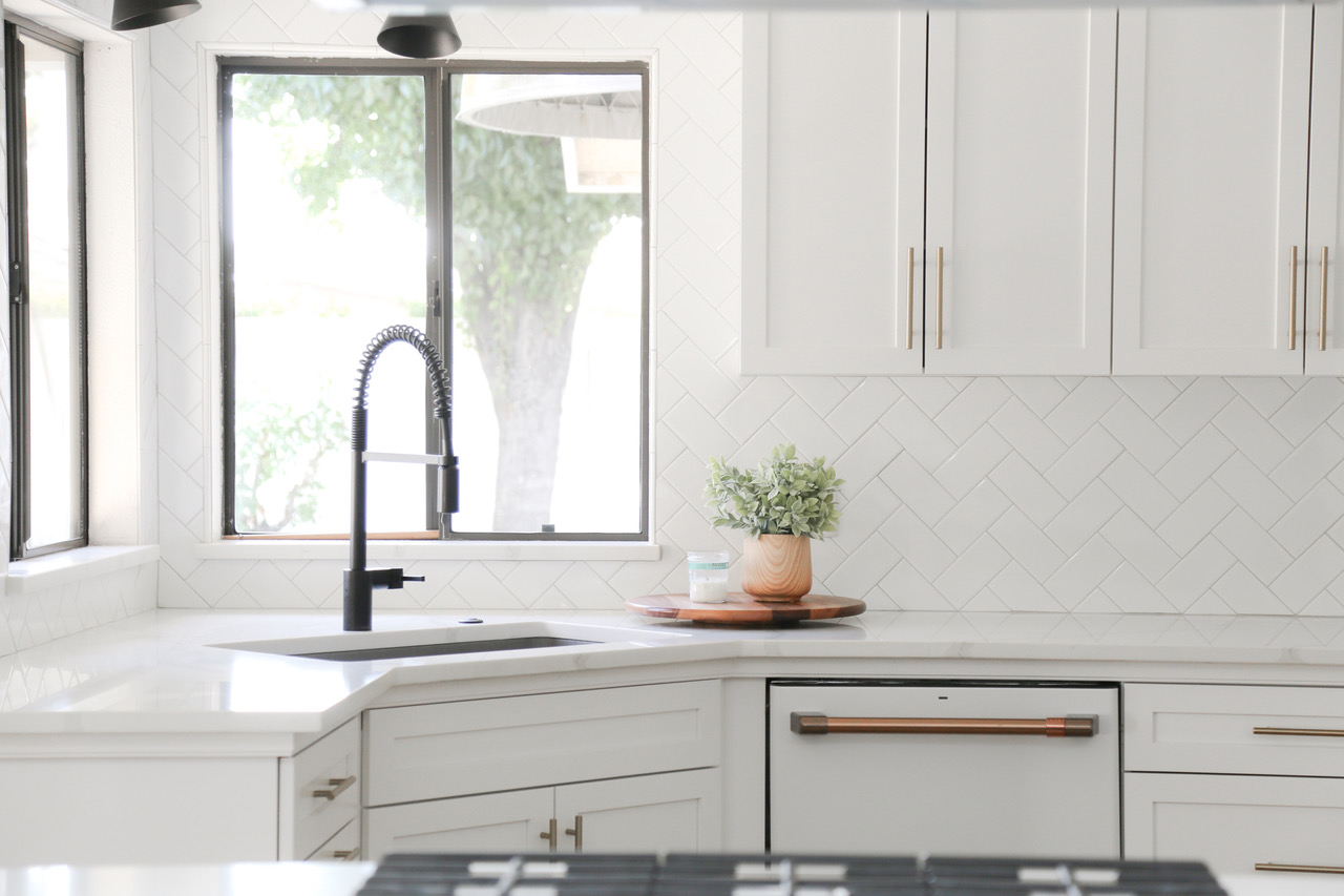 a kitchen sink countertop